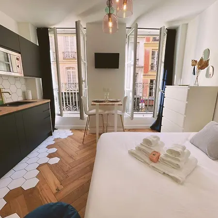 L'annexe Du Chateau Charme & Proche Palais アパート